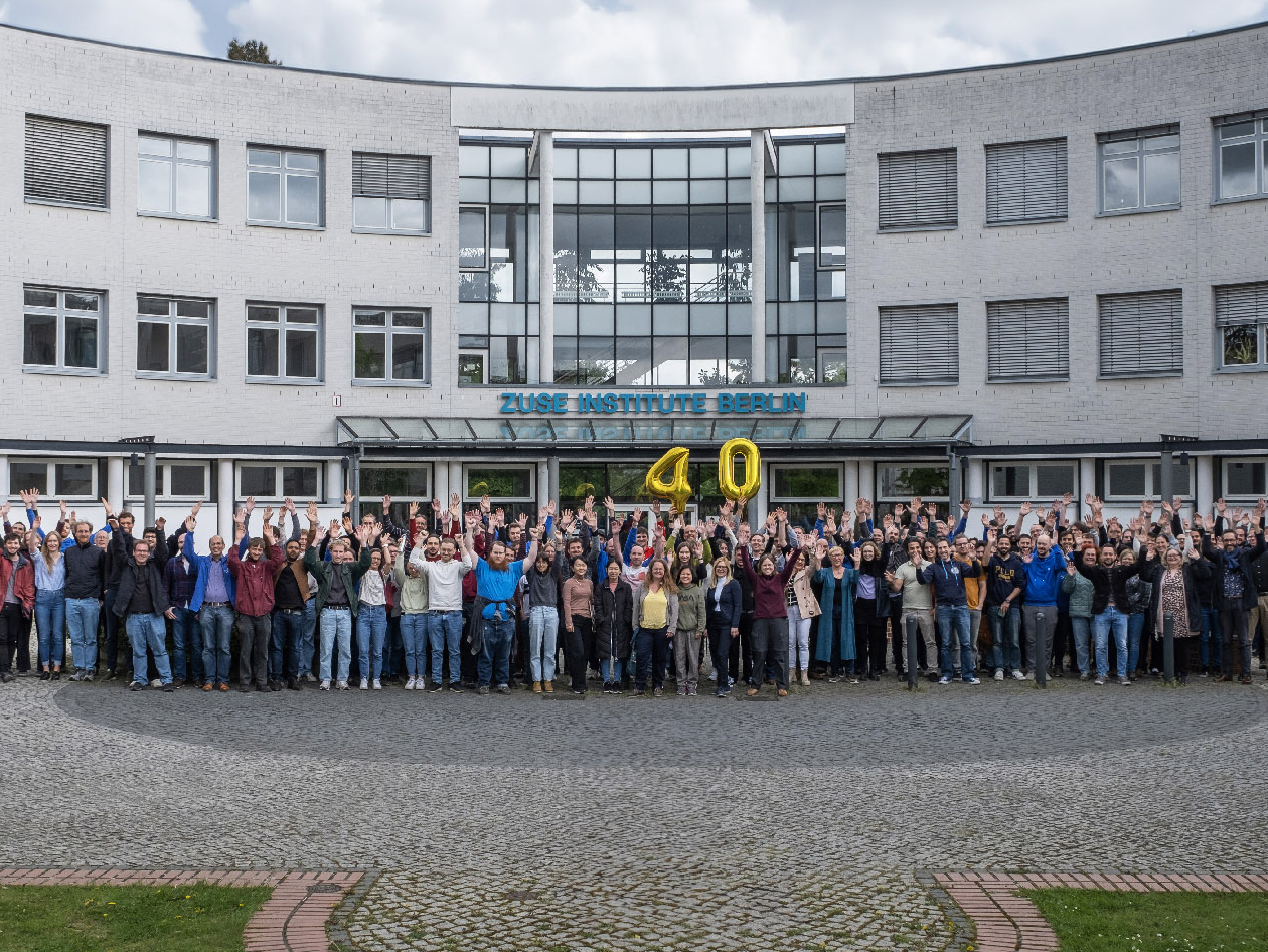 Researchers of the ZIB celebrating the 40th anniversary